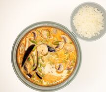 Том ям с морепродуктами 