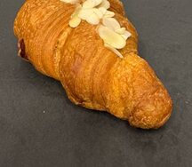 Круассан Миндальный
