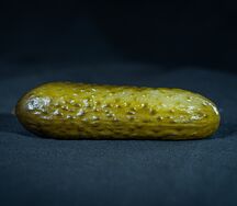 Огурчик маринованный