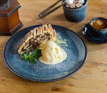 Штрудель яблочный