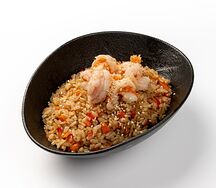 Жареный рис с креветками