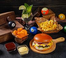 Комбо Бургер Миссури BBQ, фри, наггетсы, напиток и соусы