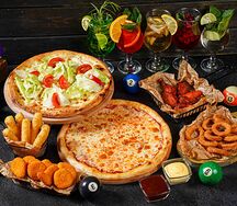 Пицца Маргарита, пицца Цезарь, 4 закуски, 5 лимонадов и 3 соуса