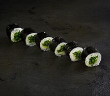 Ролл с чукой