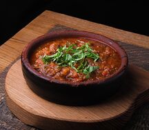 Чахохбили из курицы со свежими томатами и зеленью