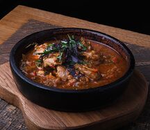 Чашушули из говядины в кеци