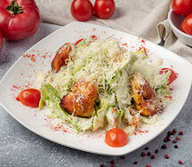 Салат Цезарь с курицей