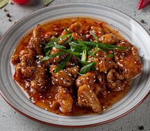 Хрустящая курочка в соусе кисло-сладкий