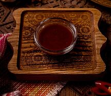 Ткемали красный