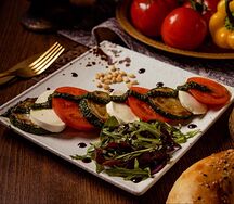 Теплый капрезе