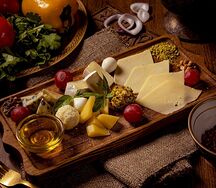 Сырная тарелка