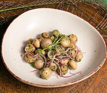 Шампиньоны маринованные                                                  