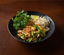 Пад-тай с курицей