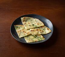 Лепёшка с зелёным луком