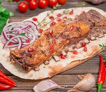 Шашлык из ребрышек бараньих
