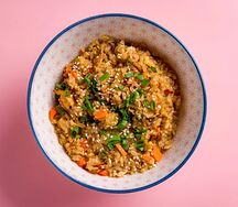 Рис с овощами и яйцом