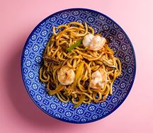 Лапша пшеничная с креветками