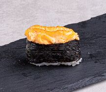 Запеченный гункан с крабом