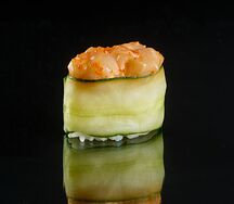 Гункан с гребешком