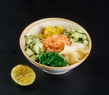 Поке с лососем