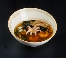 Спайси суимоно с морепродуктами