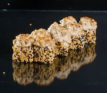 Запеченный ролл с тунцом