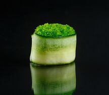 Гункан с тобико зеленой