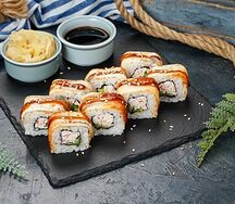 Ролл Якитория с копченым крабом в сливочном сыре