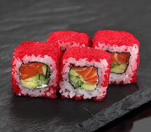 Калифорния с лососем (1/2 порции)
