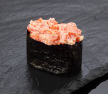 Гункан Спайси лосось