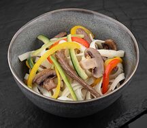 Удон с говядиной