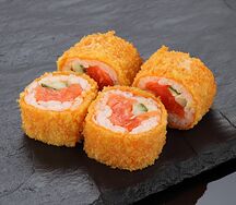 Маменори с лососем (1/2 порции)