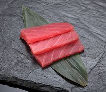 Сашими Тунец