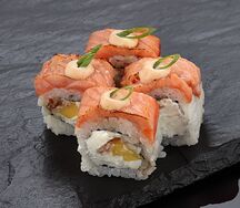 Опаленный лосось (1/2 порции)