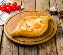 Хачапури по-аджарски