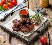 Шашлык из cвинoй шеи