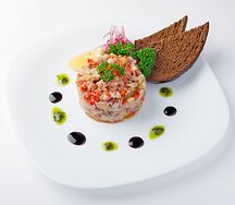 Тартар из пеламиды