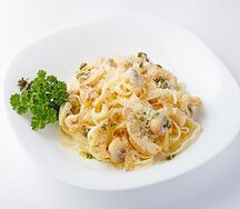 С курицей и шампиньонами