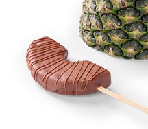 Ананас в молочном шоколаде