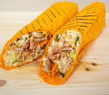 Донер в сырном лаваше с говядиной