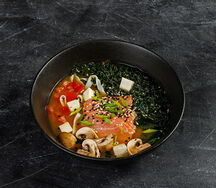 Суп мисо с лососем