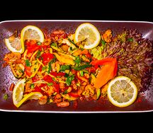 Салат с морепродуктами