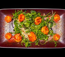 Салат с руколлой и креветками