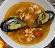 Суп с морепродуктами