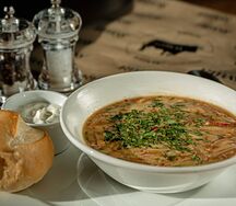 Окрошка с ростбифом и квасом