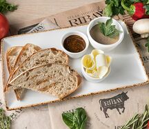 Паштет из куриной печени с Мадерой и черным перцем