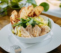 Цезарь с курицей