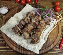 Шашлык из бараньих семечек