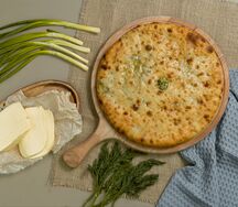 Осетинский пирог с сыром и зеленью