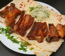 Шашлык из свиных рёбрышек